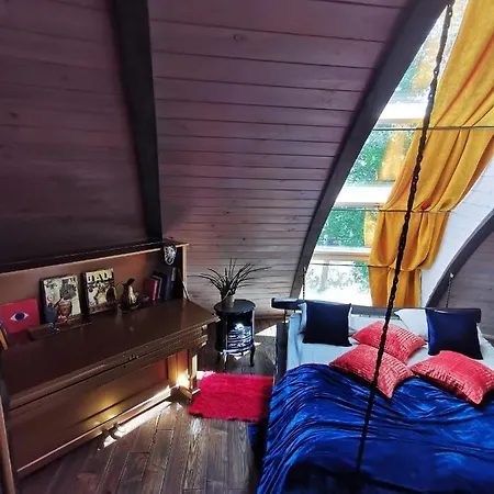 Kupolmaja Arpus Laika - Domehouse In The Forest * Tinuzi