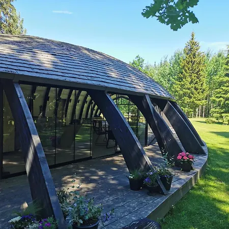 Guest house Kupolmaja Arpus Laika - Domehouse In The Forest Tinuzi